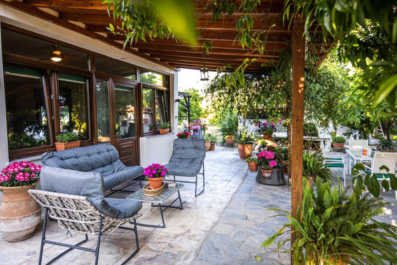 The Village House Волос Екстер'єр фото